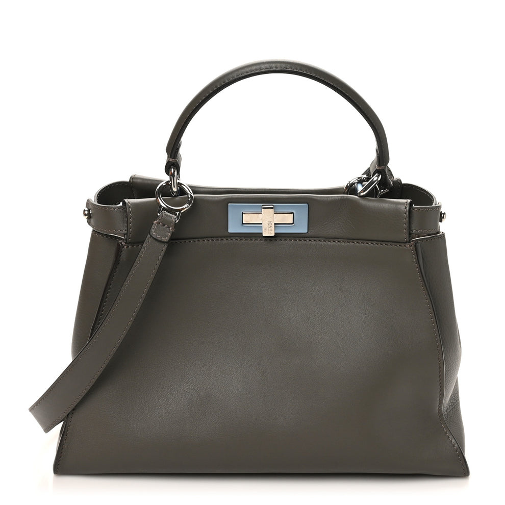 Vitello Seta Shiny Nappa Medium Peekaboo Iconic Satchel Carbone Grigio Polvere