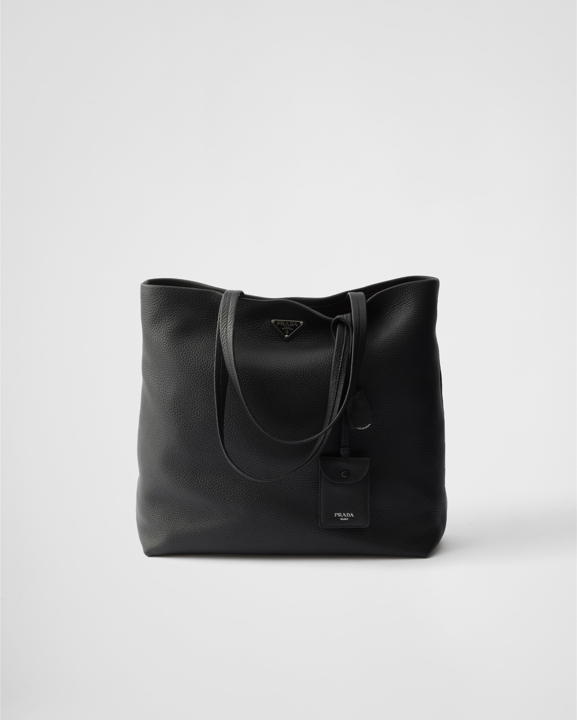Leather tote