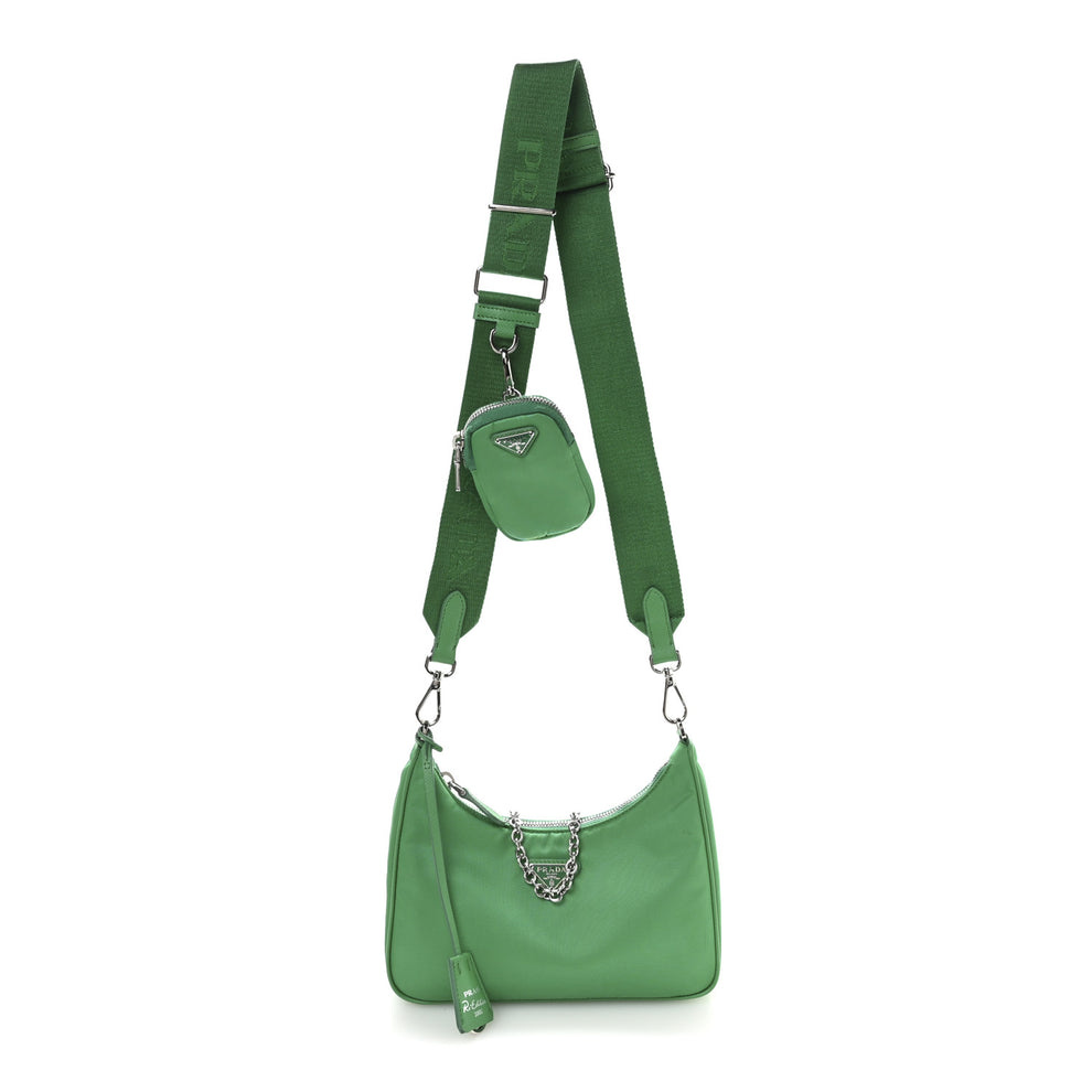 Nylon Re-Edition 2005 Shoulder Bag Menta